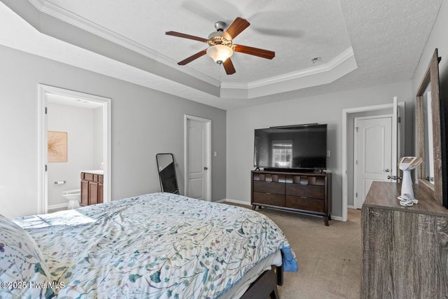 215 Marsh Haven Drive, Sneads Ferry, NC 28460