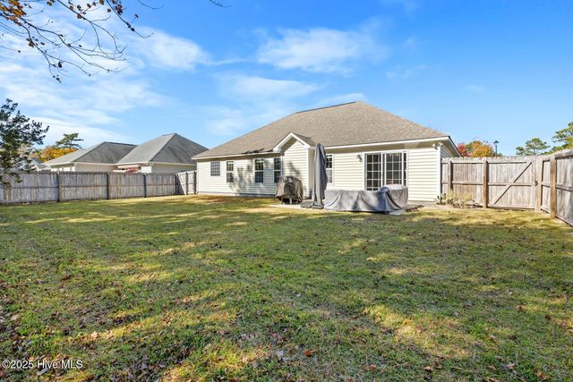 215 Marsh Haven Drive, Sneads Ferry, NC 28460