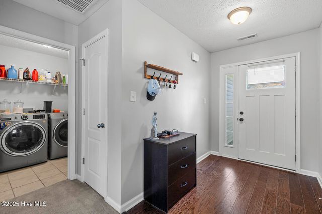 215 Marsh Haven Drive, Sneads Ferry, NC 28460