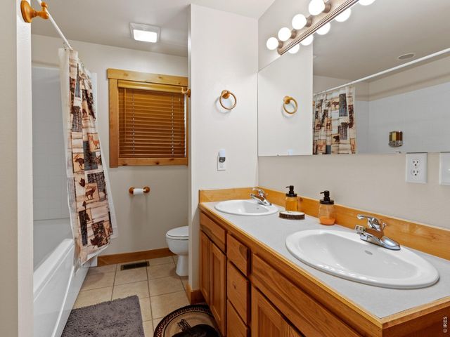 1870 Sketch Box Ln 3, Estes Park, CO 80517