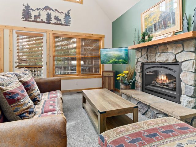 1870 Sketch Box Ln 3, Estes Park, CO 80517