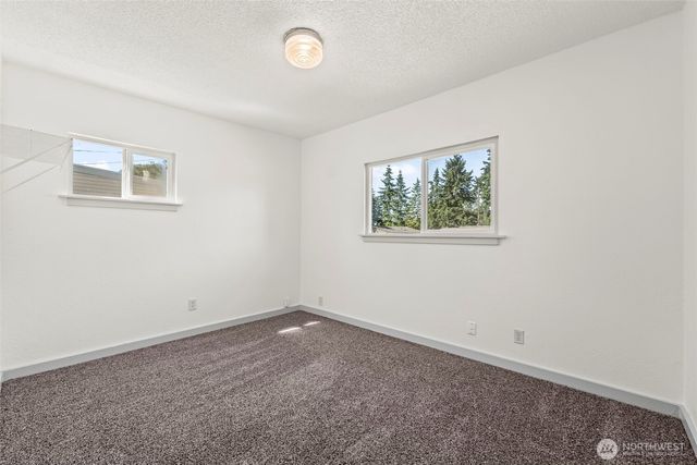 10221 Villa Lane SW, Lakewood, WA 98499