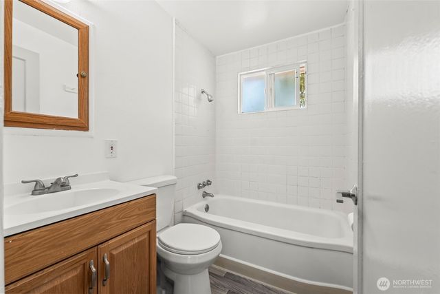 10221 Villa Lane SW, Lakewood, WA 98499