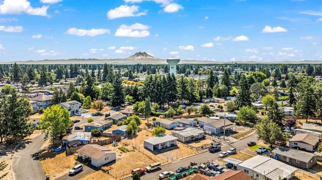 10221 Villa Lane SW, Lakewood, WA 98499