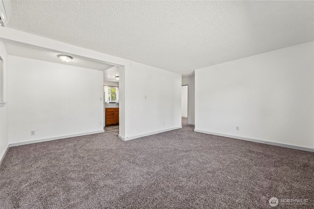10221 Villa Lane SW, Lakewood, WA 98499