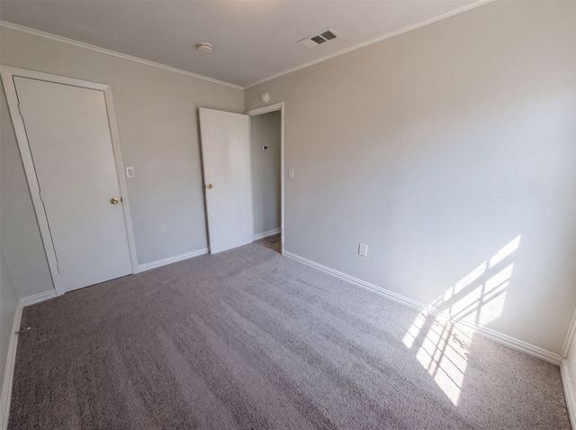 4268 Texas College Drive, Dallas, TX 75241