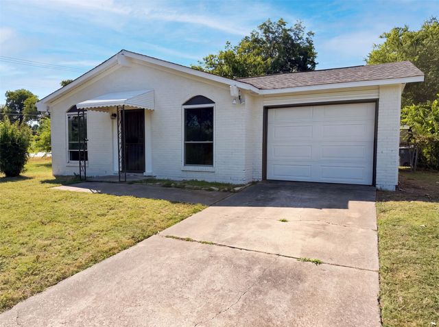 4268 Texas College Drive, Dallas, TX 75241