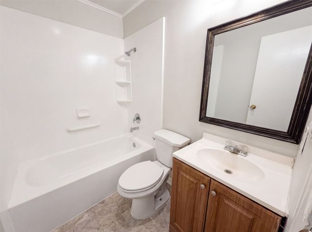 4268 Texas College Drive, Dallas, TX 75241