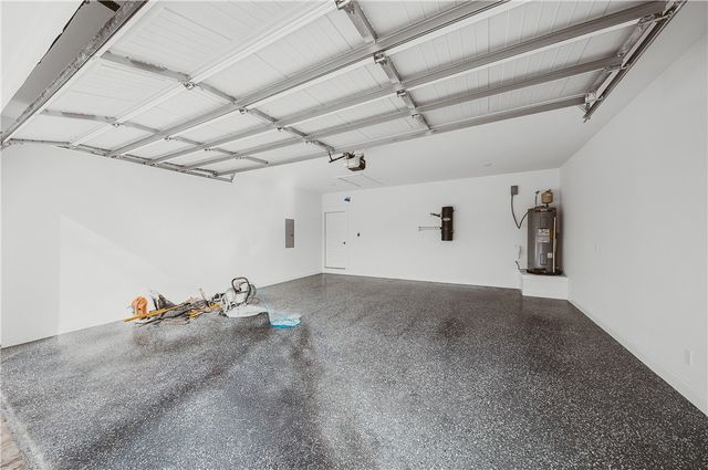 26 Smart Lane, Bella Vista, AR 72715