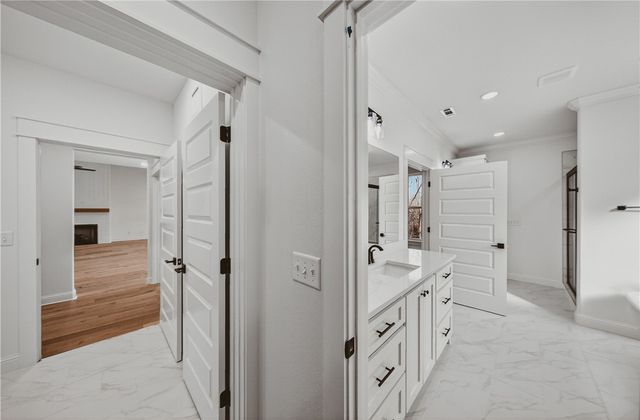 26 Smart Lane, Bella Vista, AR 72715