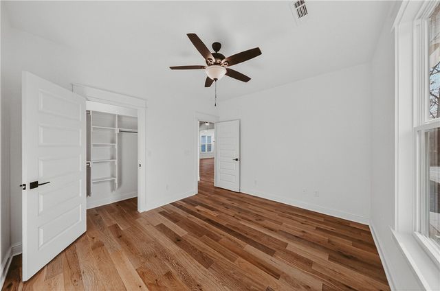 26 Smart Lane, Bella Vista, AR 72715