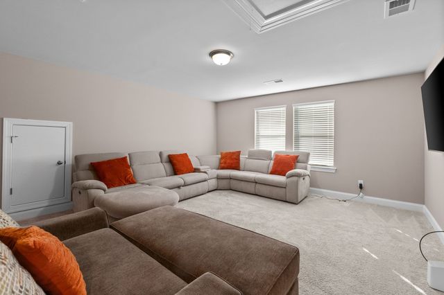 2004 Notchleaf Rd, Antioch, TN 37013