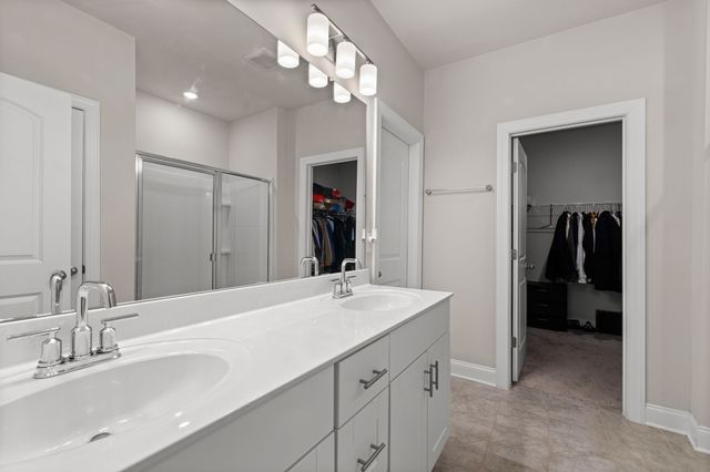 2004 Notchleaf Rd, Antioch, TN 37013