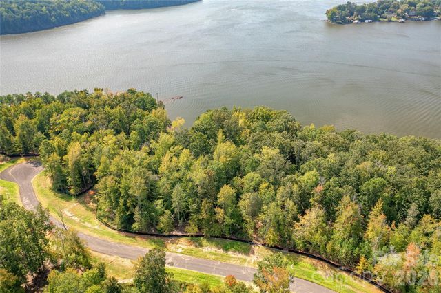 1216 Great Egret Drive 24, Clover, SC 29710