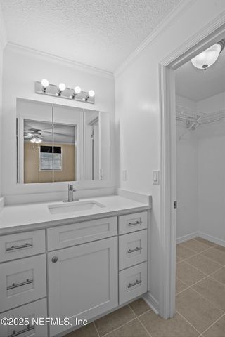 538 BLUE GRASS Court, Orange Park, FL 32073