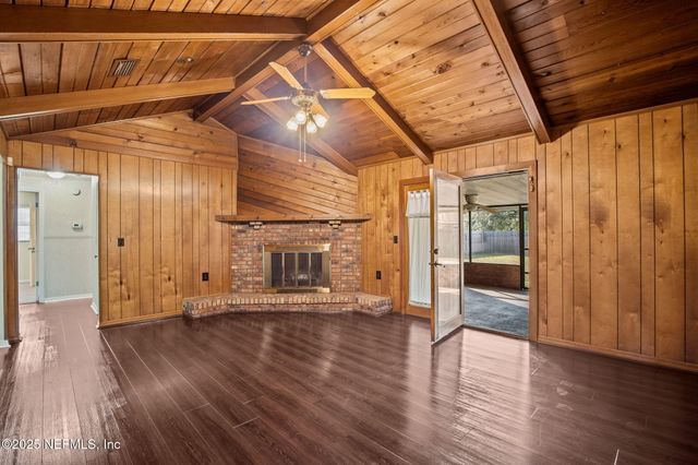 538 BLUE GRASS Court, Orange Park, FL 32073