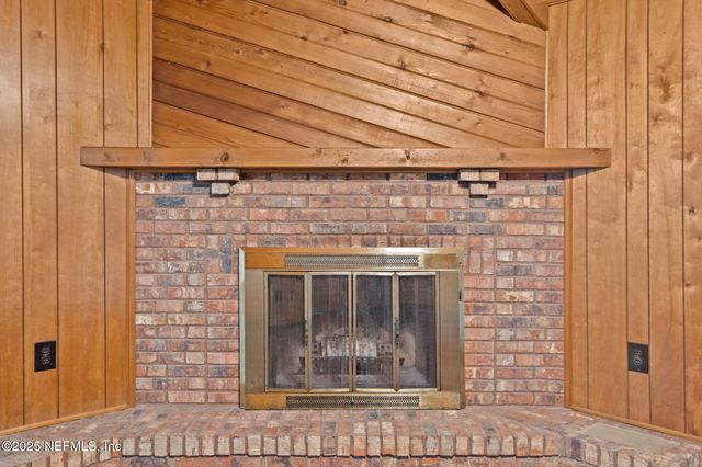 538 BLUE GRASS Court, Orange Park, FL 32073