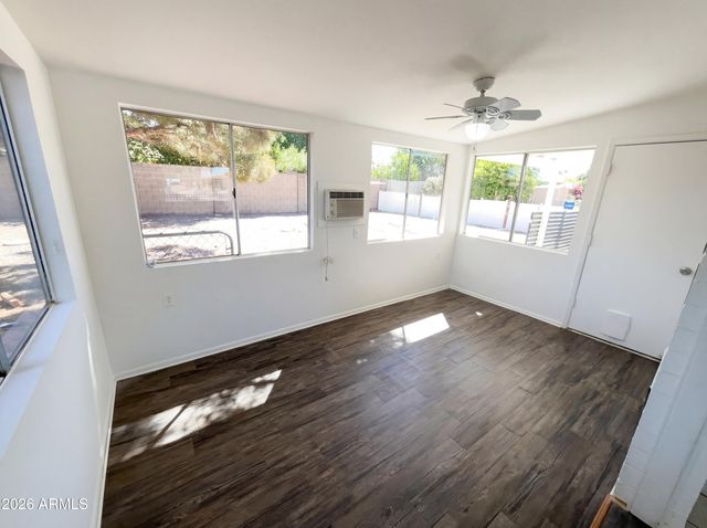 639 N 57TH Place, Mesa, AZ 85205