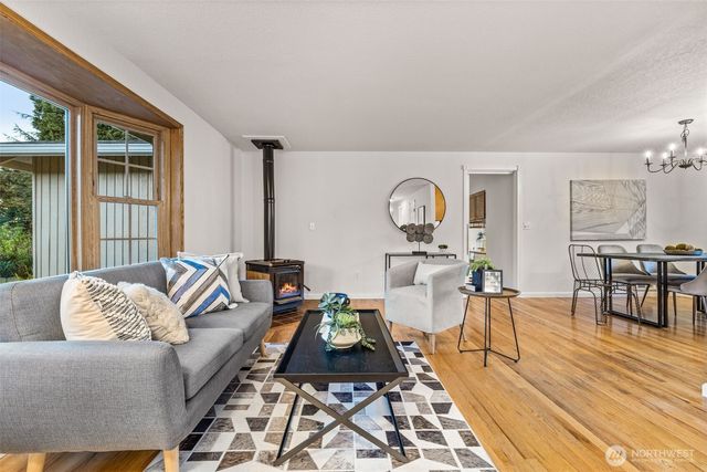 1313 228th Place SW, Bothell, WA 98021