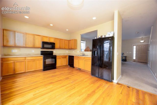 2008 Creekridge Point, Colorado Springs, CO 80910