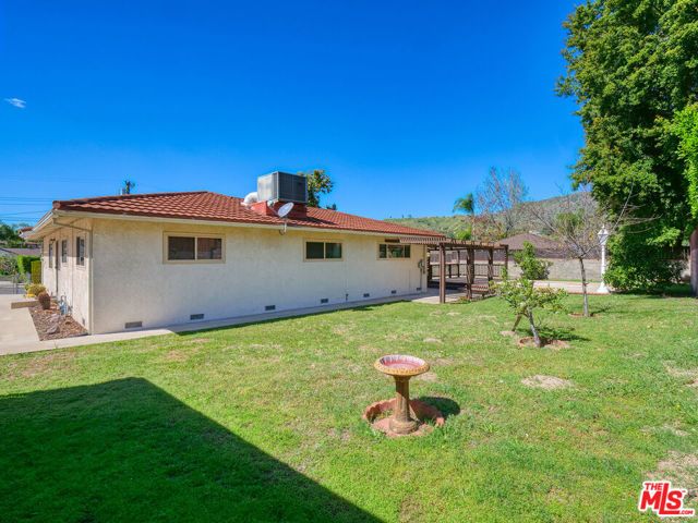 10938 Wescott Avenue, Sunland (los Angeles), CA 91040