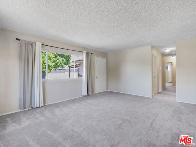 10938 Wescott Avenue, Sunland (los Angeles), CA 91040