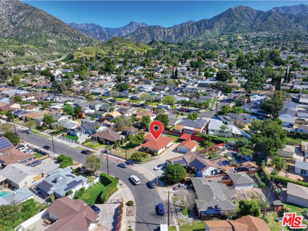 10938 Wescott Avenue, Sunland (los Angeles), CA 91040