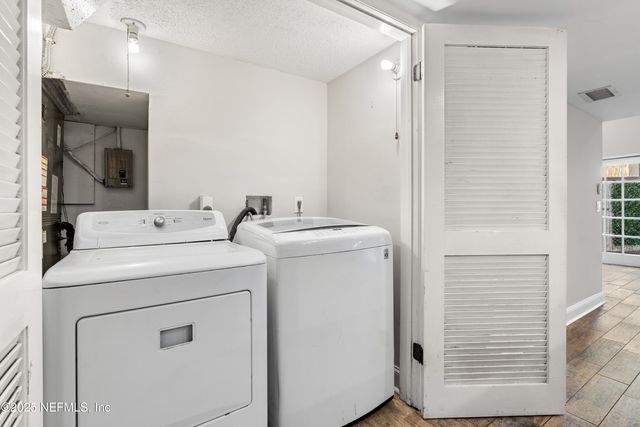 2277 SEMINOLE Road O, Atlantic Beach, FL 32233