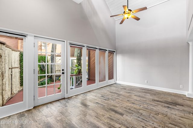 2277 SEMINOLE Road O, Atlantic Beach, FL 32233