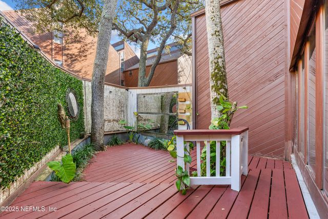 2277 SEMINOLE Road O, Atlantic Beach, FL 32233