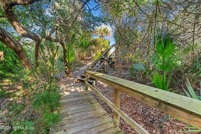 2277 SEMINOLE Road O, Atlantic Beach, FL 32233