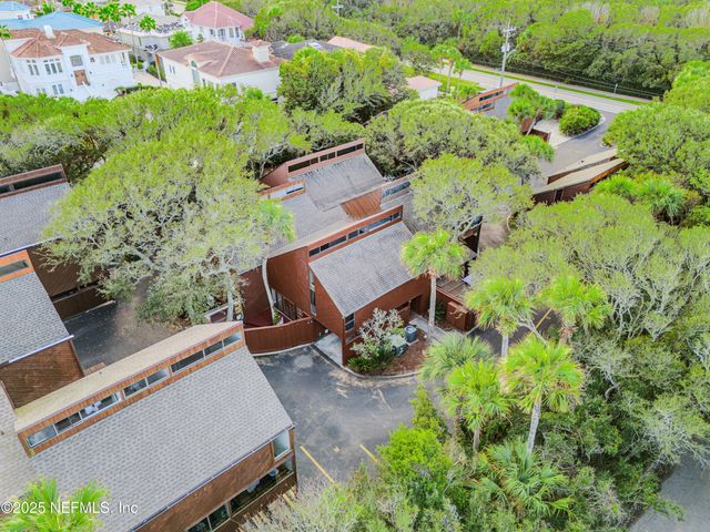 2277 SEMINOLE Road O, Atlantic Beach, FL 32233