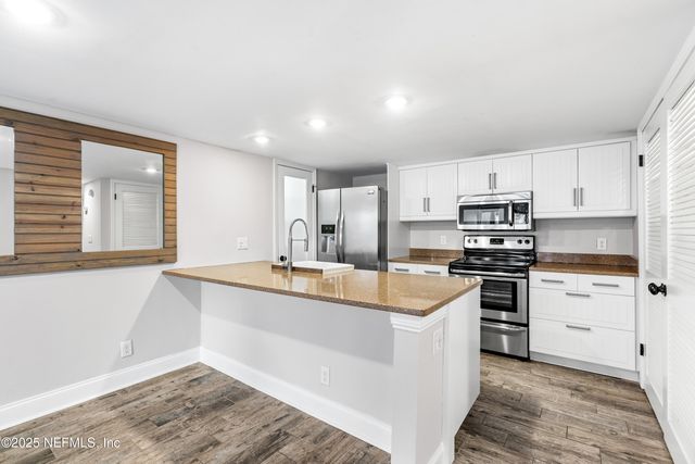 2277 SEMINOLE Road O, Atlantic Beach, FL 32233