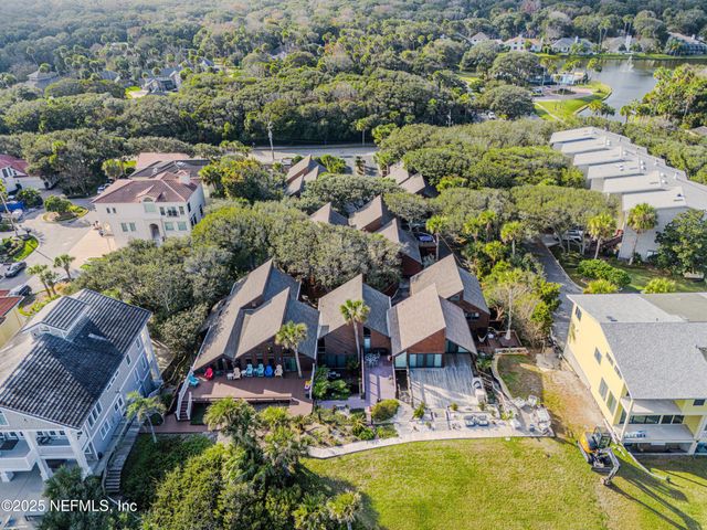 2277 SEMINOLE Road O, Atlantic Beach, FL 32233