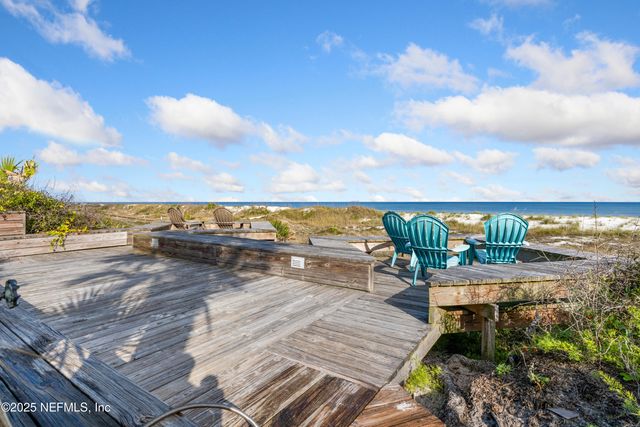 2277 SEMINOLE Road O, Atlantic Beach, FL 32233