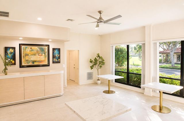 9307 Vista Del Lago, Boca Raton, FL 33428