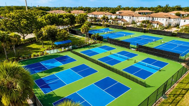 9307 Vista Del Lago, Boca Raton, FL 33428