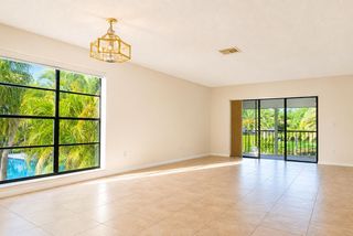 9307 Vista Del Lago, Boca Raton, FL 33428