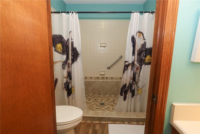 518 Inlet Drive, Seneca, SC 29672