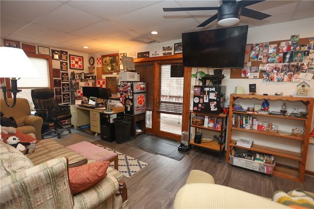 518 Inlet Drive, Seneca, SC 29672