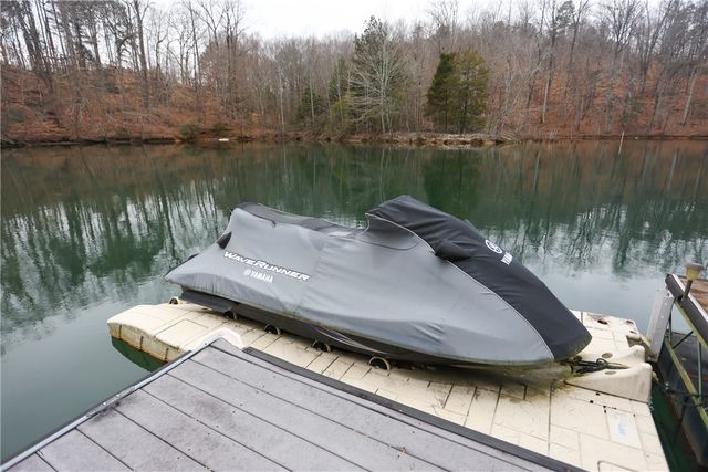 518 Inlet Drive, Seneca, SC 29672