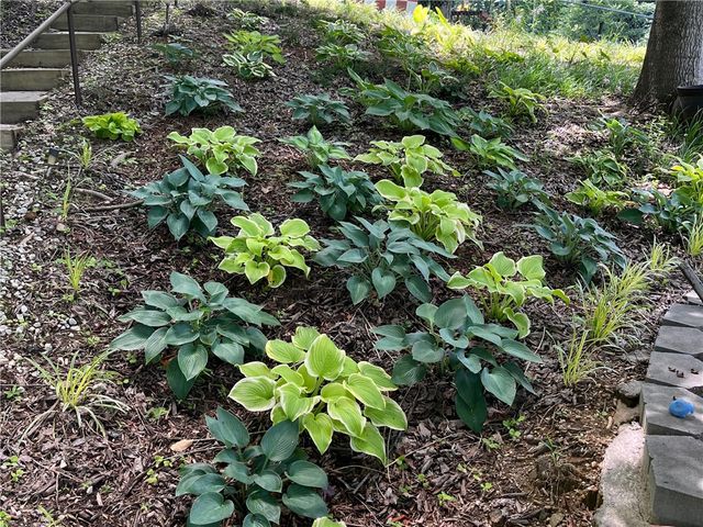 518 Inlet Drive, Seneca, SC 29672