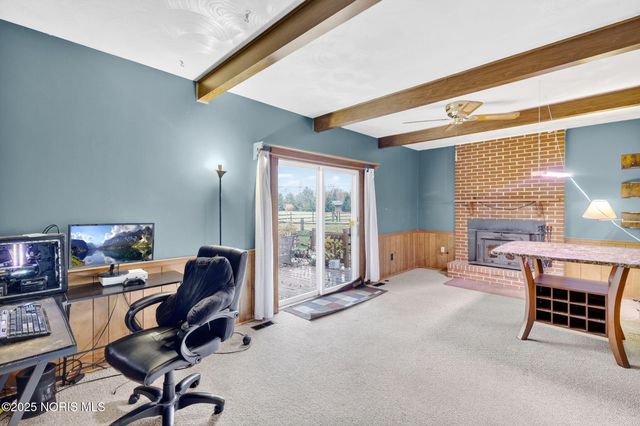 320 Southwood Drive, Perrysburg, OH 43551