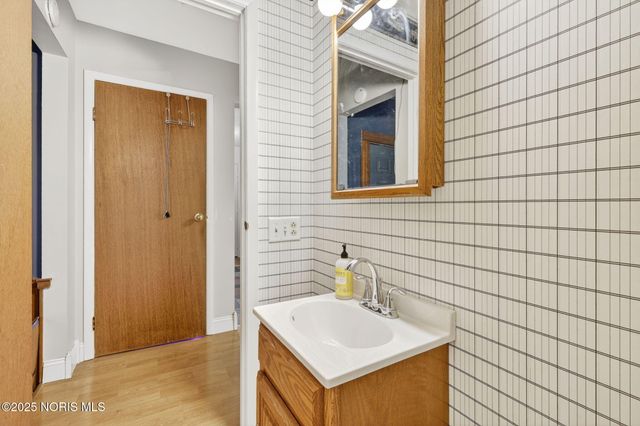 320 Southwood Drive, Perrysburg, OH 43551