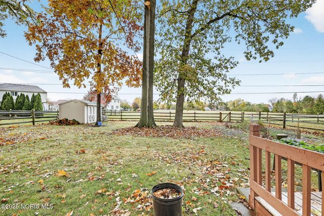 320 Southwood Drive, Perrysburg, OH 43551