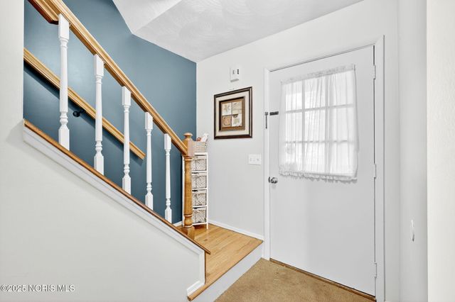 320 Southwood Drive, Perrysburg, OH 43551