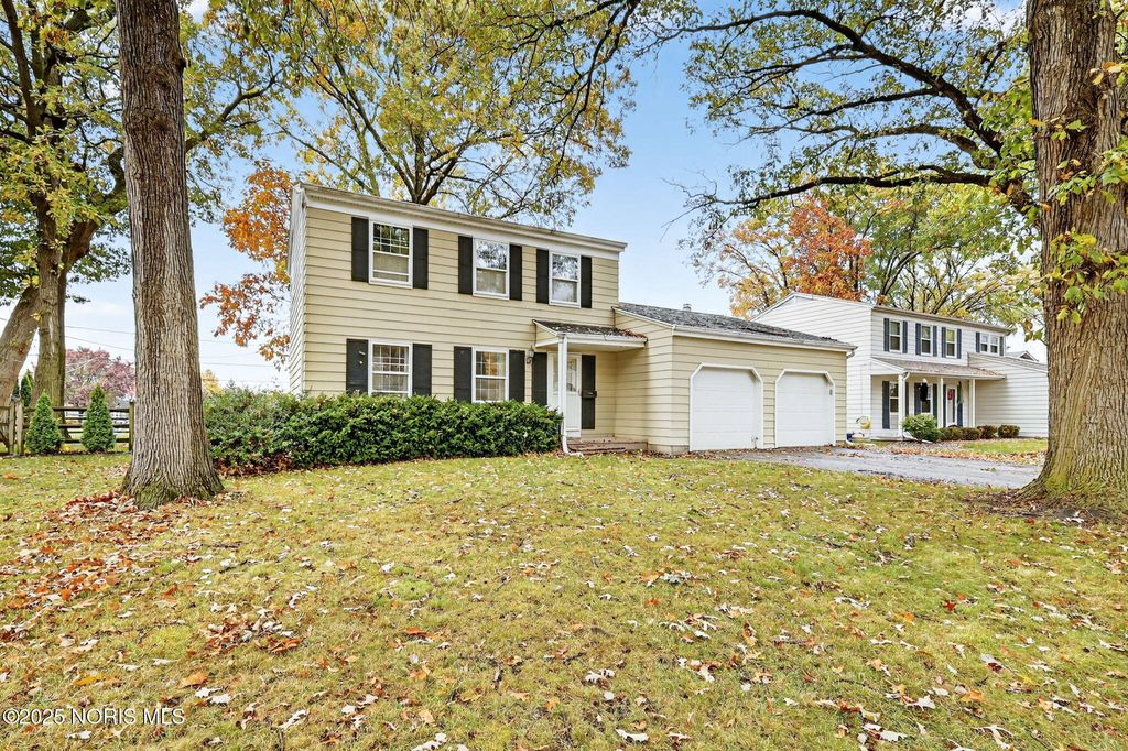 320 Southwood Drive, Perrysburg, OH 43551