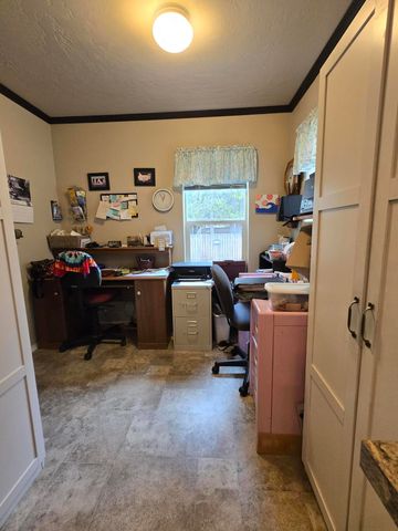 1325 Cheryl Drive, La Pine, OR 97739