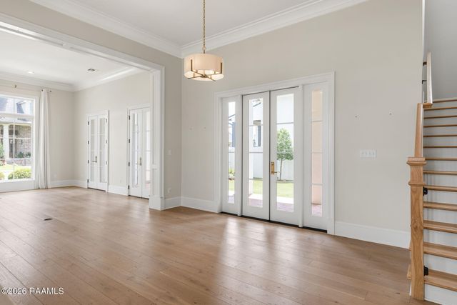 107 Everett Ridge, Lafayette, LA 70508