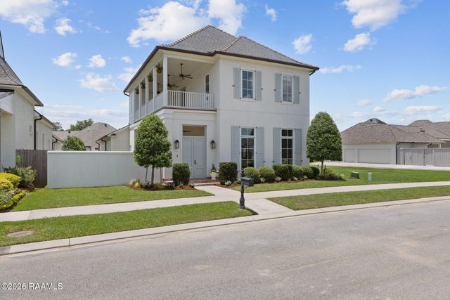 107 Everett Ridge, Lafayette, LA 70508